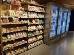321-biocoop-sevrier-du-lac-magasin-alimentation-bio-chocolat-commerce-equitable-aide-patissiere.webp